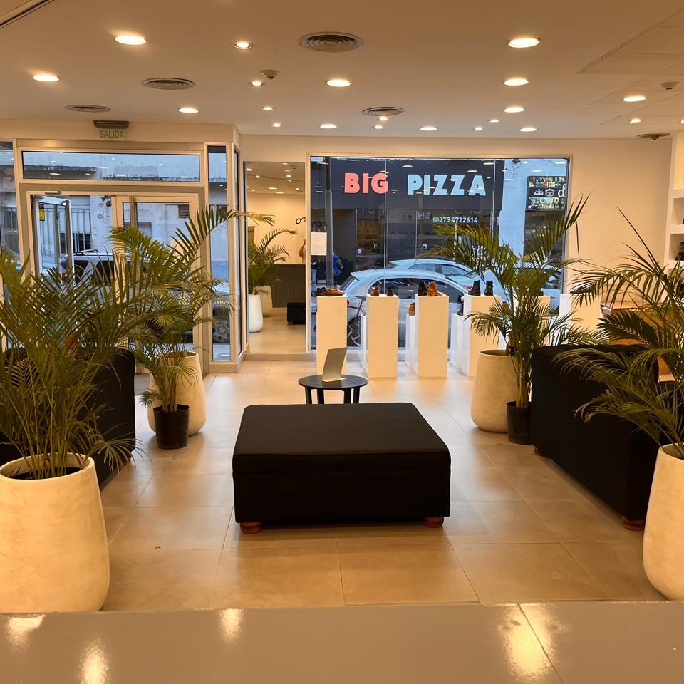 Salón de exhibición Reyero Corrientes